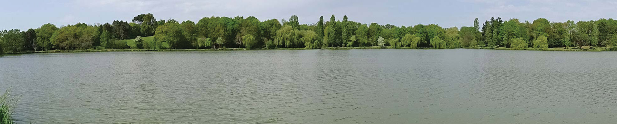 <a href='/LacHouga'>28 ha d'espace naturel</a>